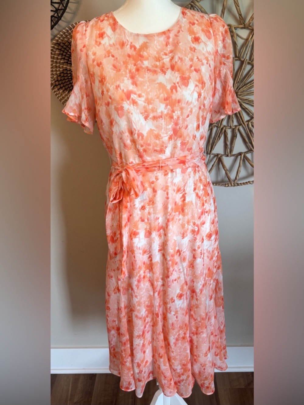 DKNY Coral Floral Chiffon Flutter Sleeve Midi Dress with Tie Waist Size 8 - Picture 2 of 9